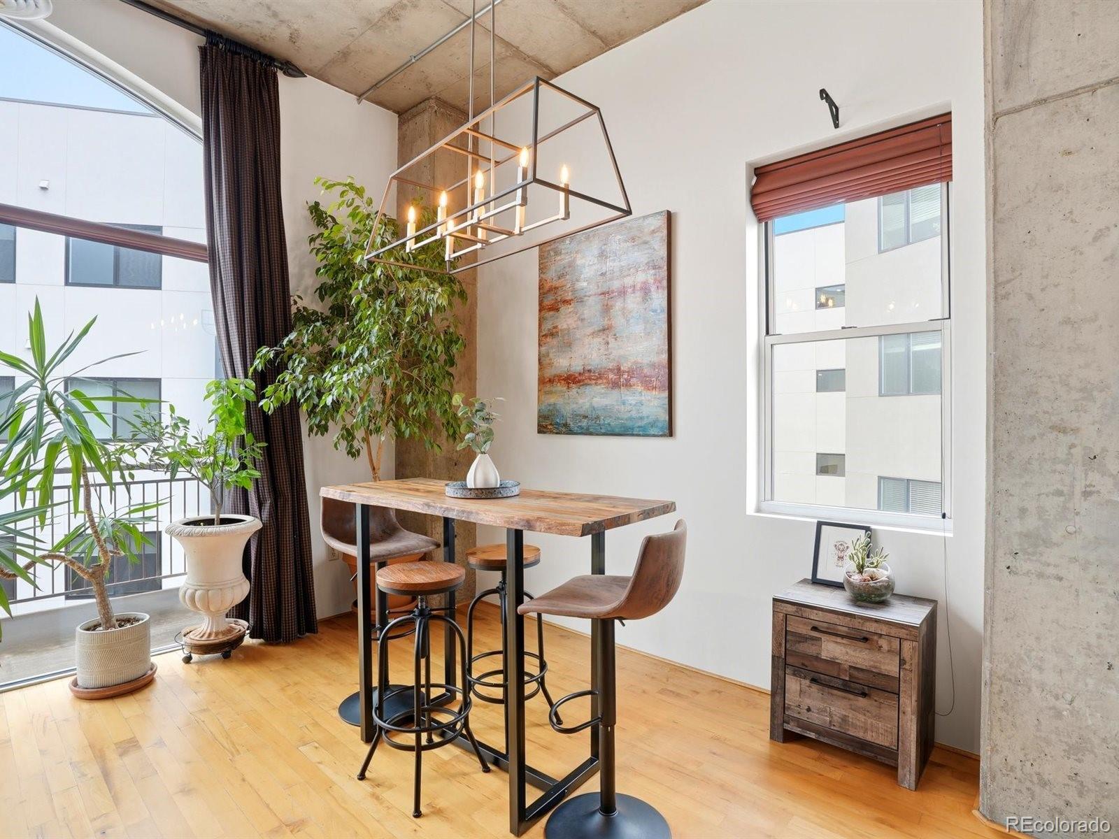 MLS Image #18 for 2899 n speer boulevard,denver, Colorado