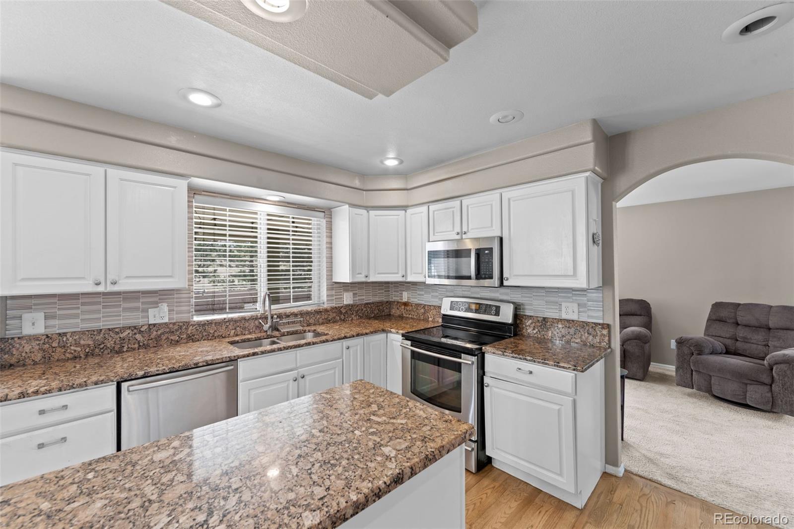 MLS Image #6 for 3295  hollycrest drive,colorado springs, Colorado
