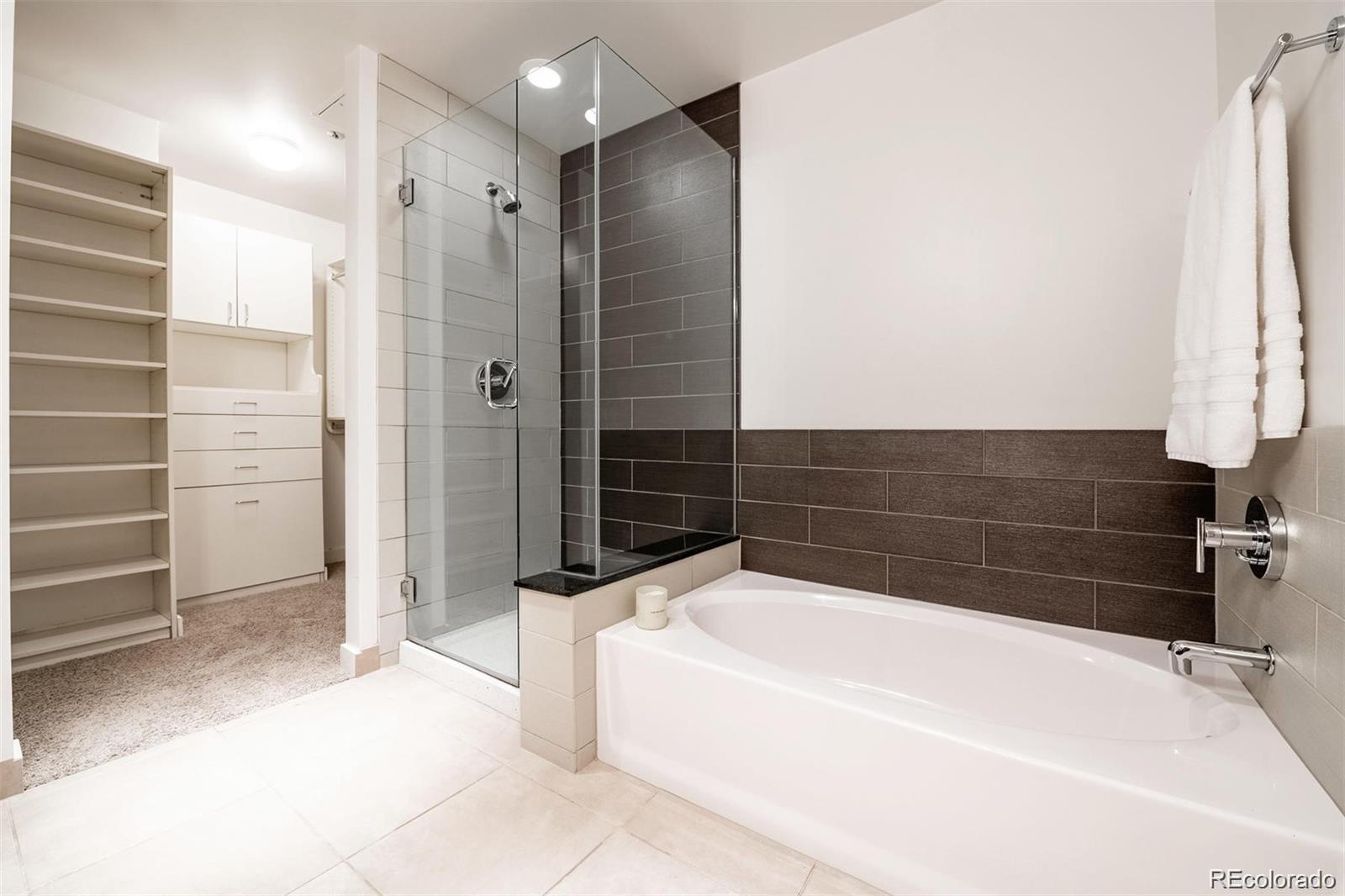 MLS Image #13 for 891  14th street 2008,denver, Colorado