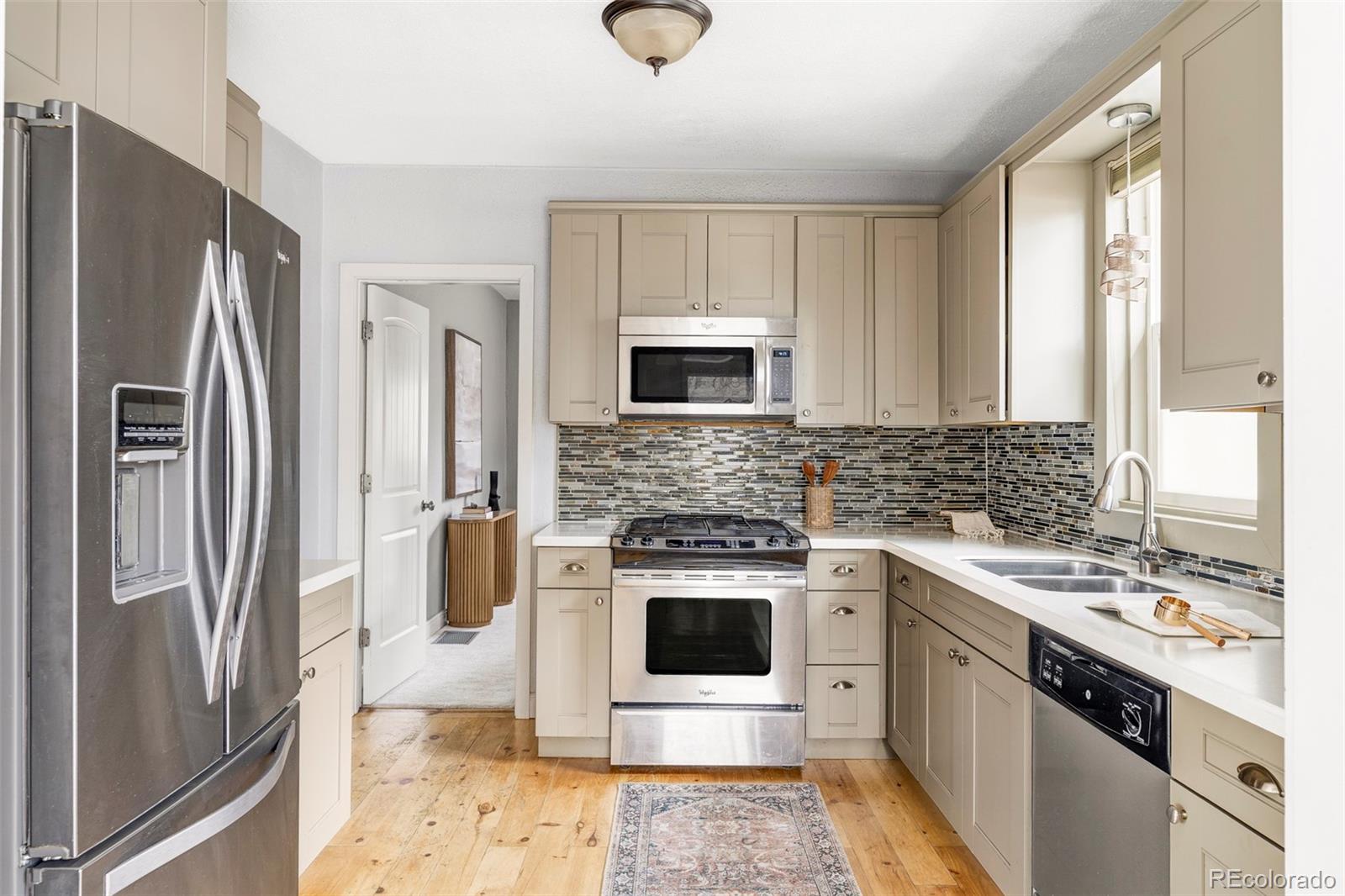 MLS Image #7 for 3310 s emerson street,englewood, Colorado