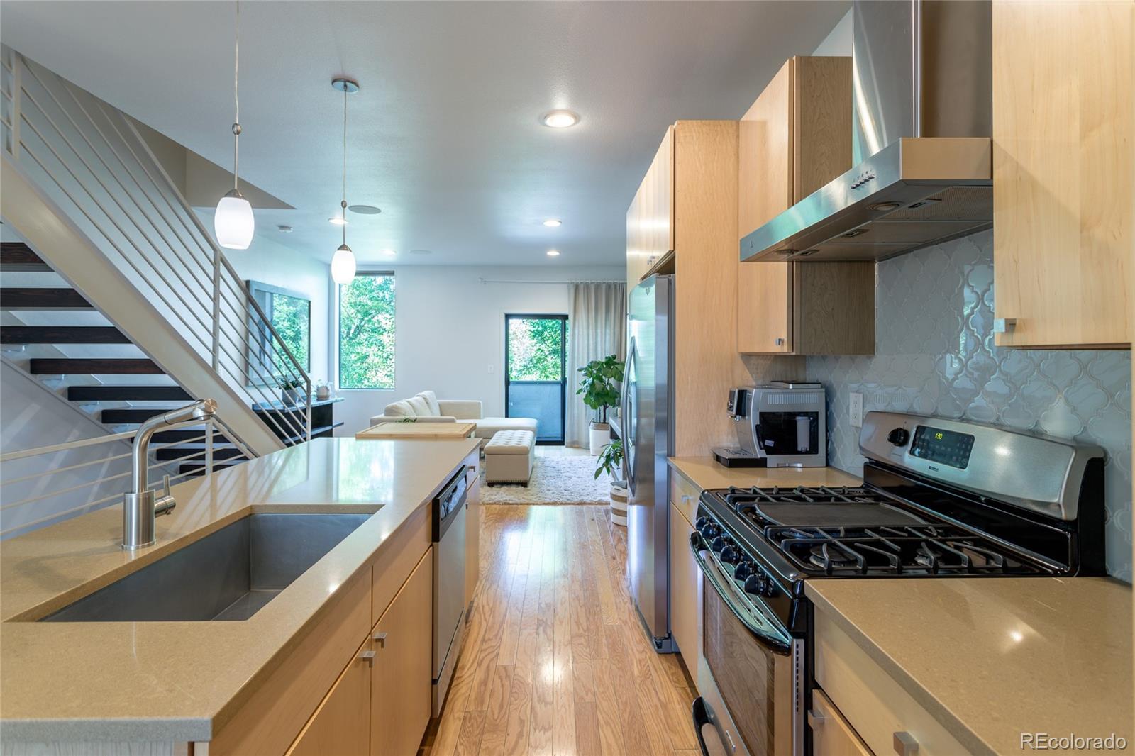 MLS Image #4 for 2494  champa street,denver, Colorado