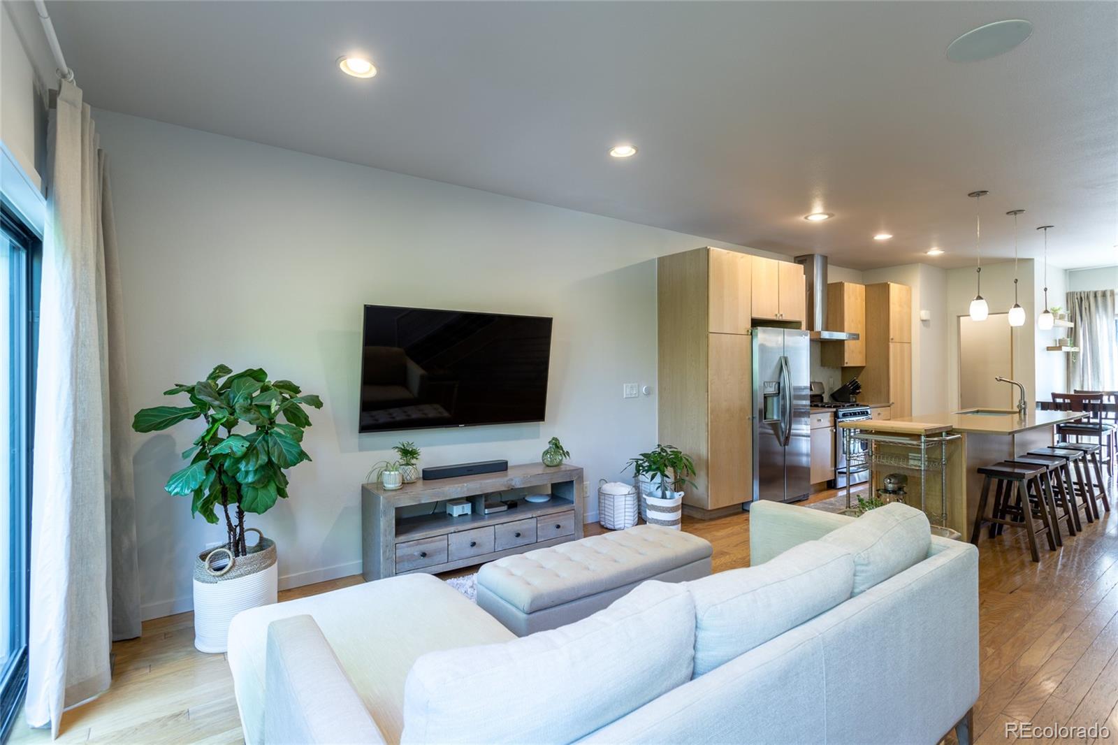 MLS Image #9 for 2494  champa street,denver, Colorado