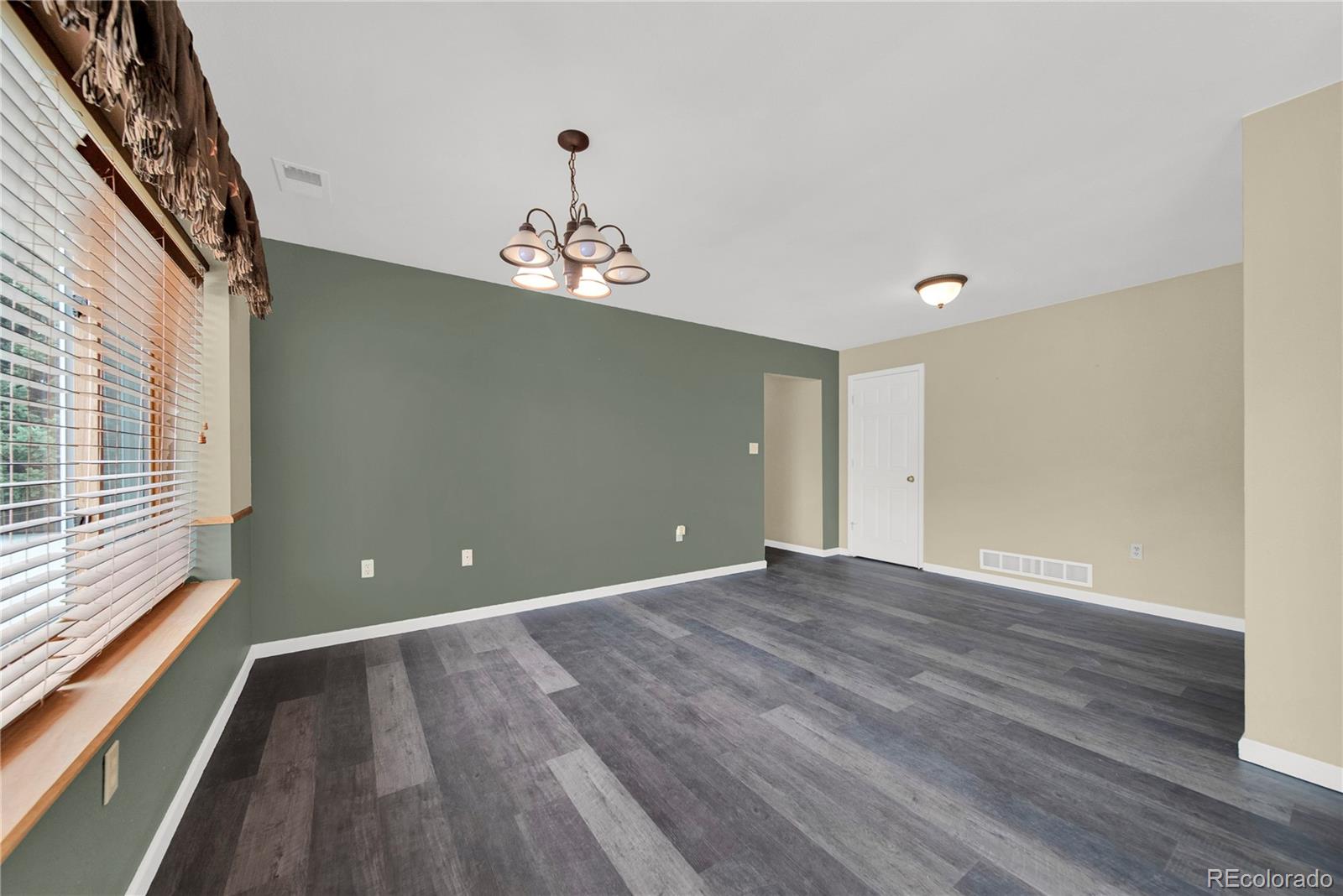 MLS Image #15 for 20211  county road 27 ,holyoke, Colorado