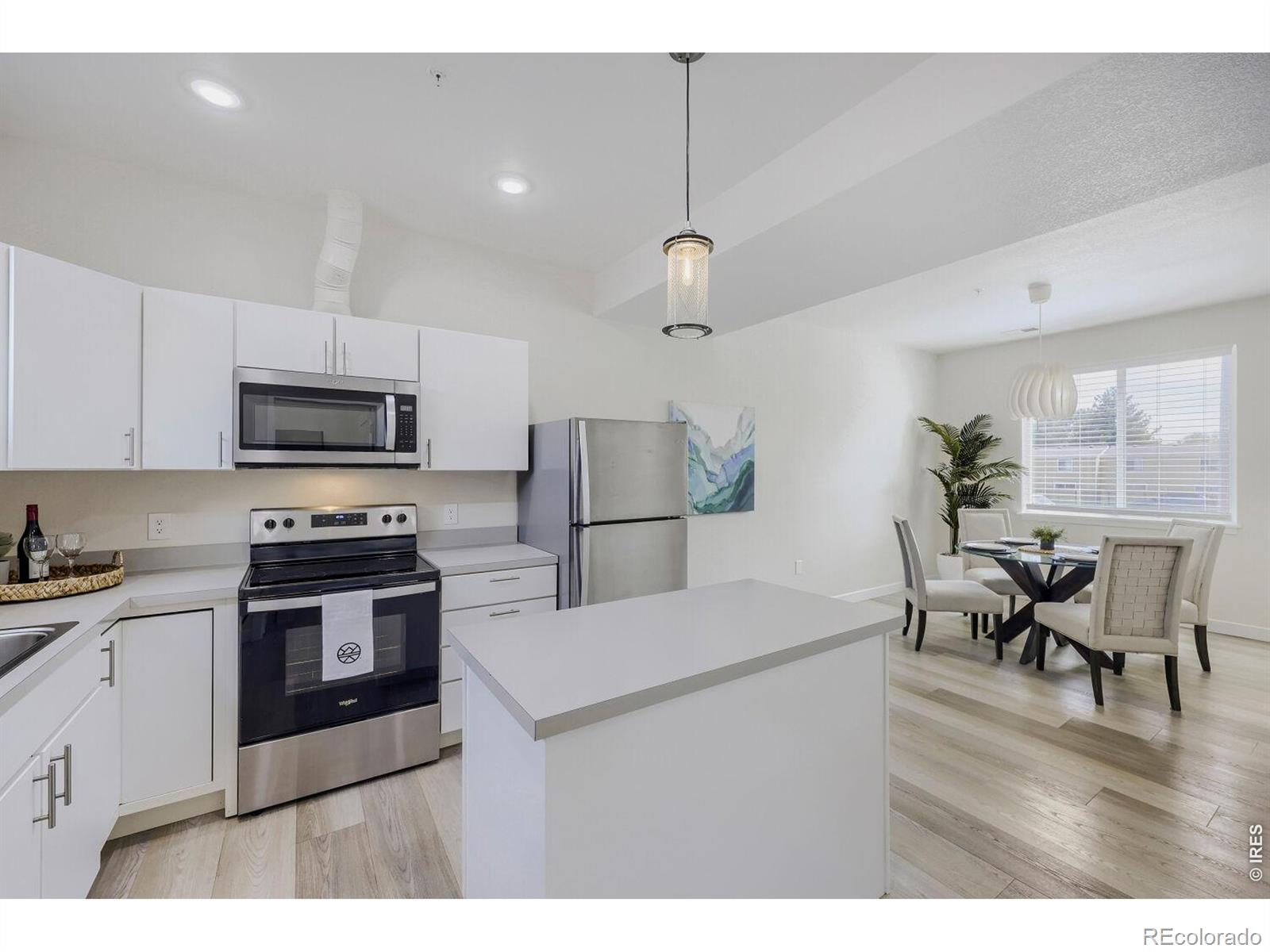 MLS Image #12 for 708  martin street,longmont, Colorado