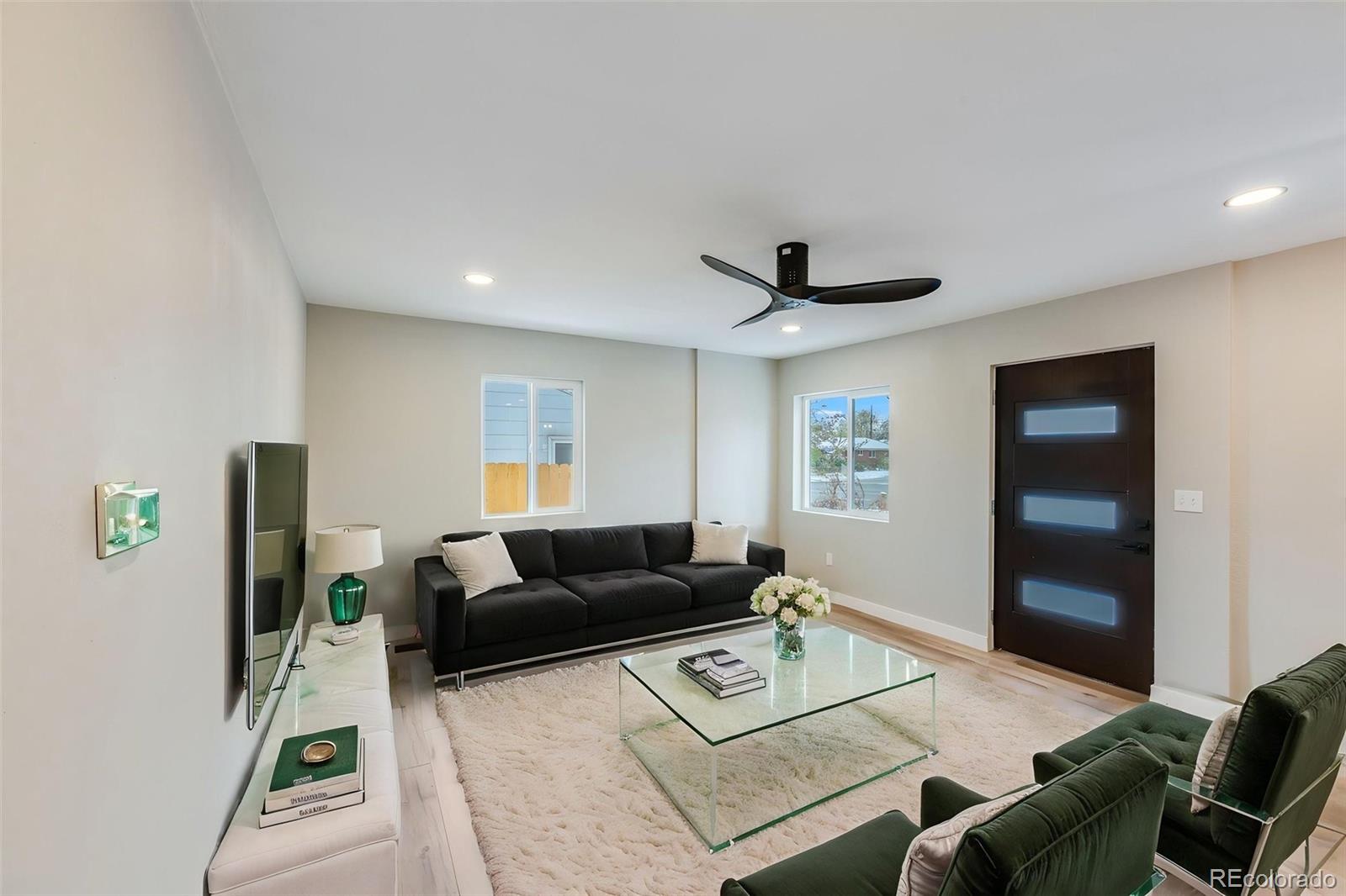 MLS Image #10 for 1600 s sheridan boulevard,denver, Colorado