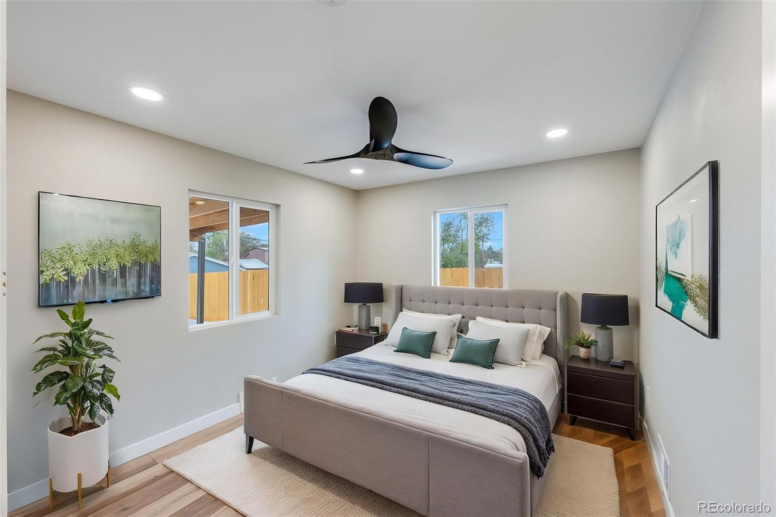 MLS Image #11 for 1600 s sheridan boulevard,denver, Colorado