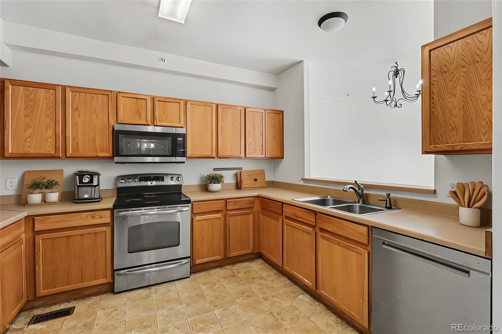 MLS Image #5 for 9758  laredo street,commerce city, Colorado