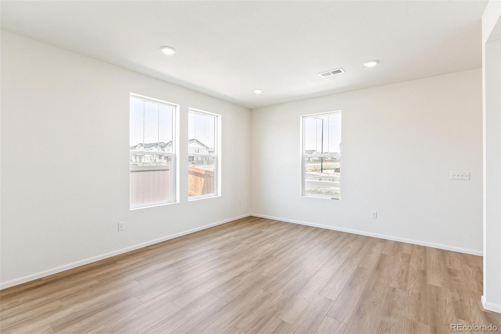 MLS Image #8 for 589 n bently street,watkins, Colorado