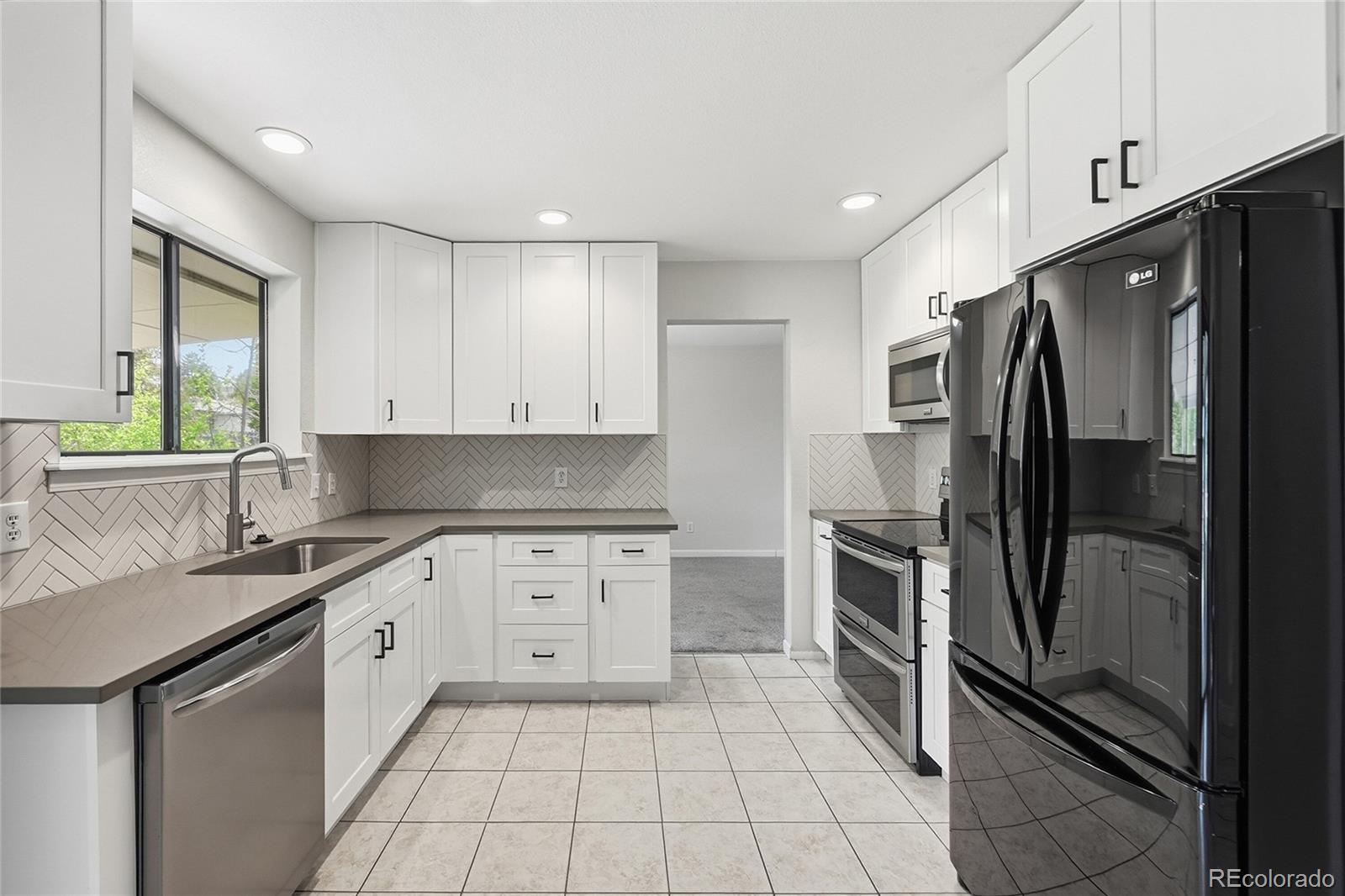 MLS Image #13 for 3185 s ensenada way,aurora, Colorado