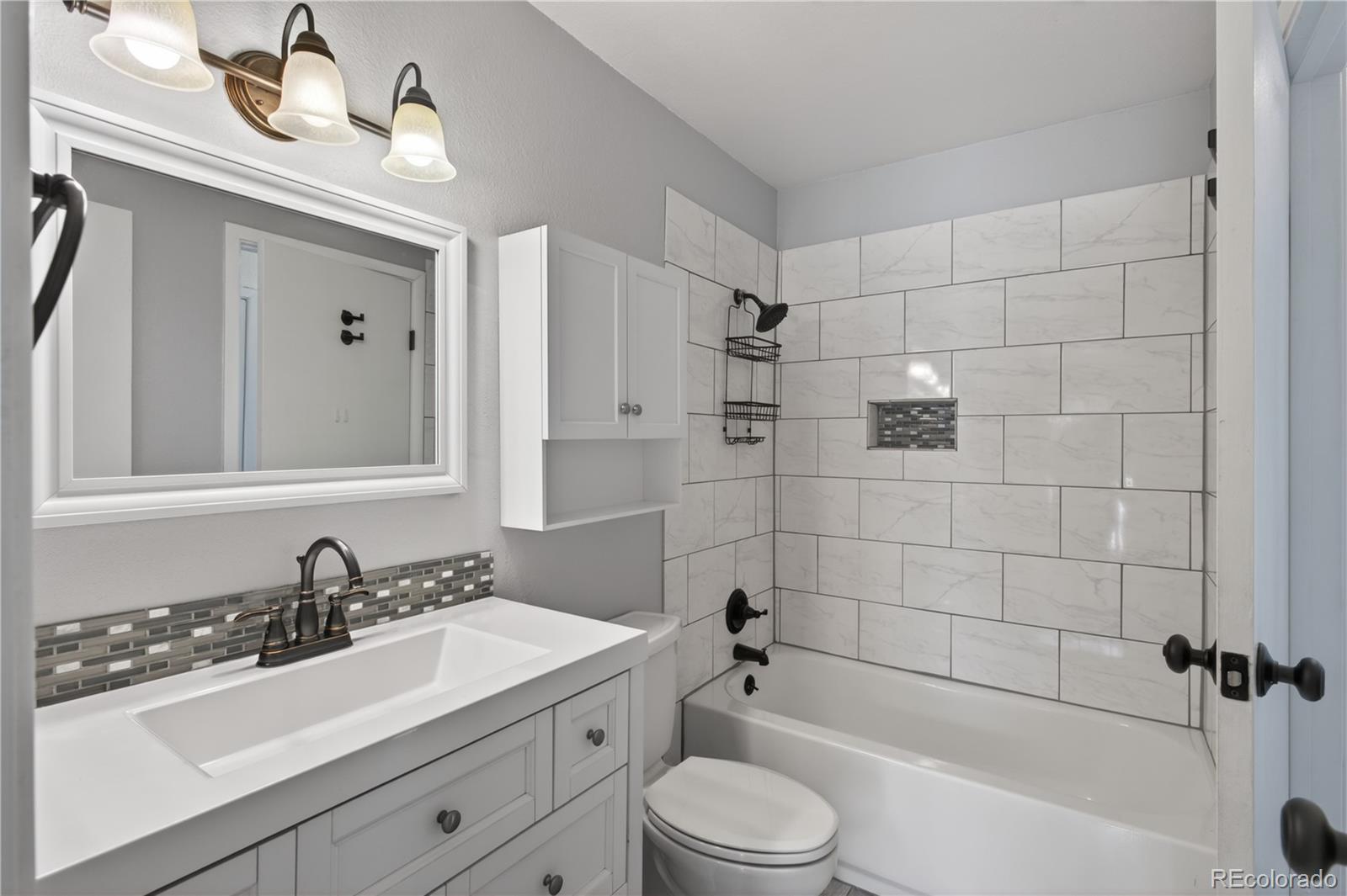 MLS Image #14 for 3572 s kittredge street,aurora, Colorado