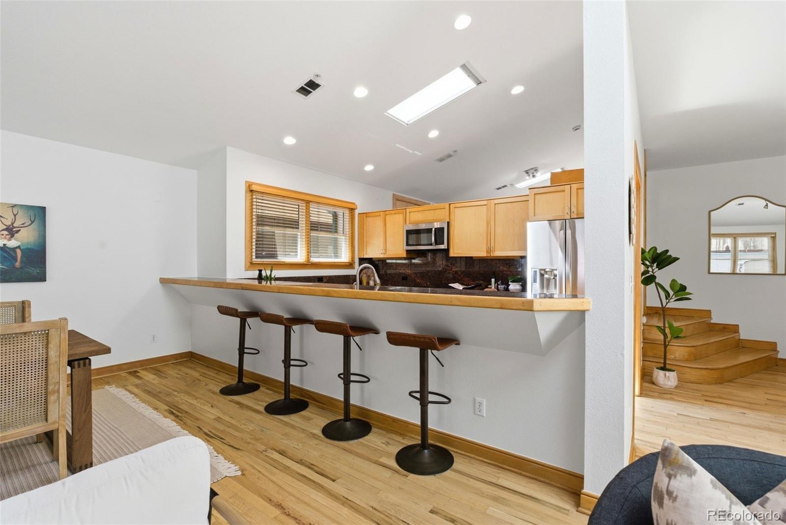 MLS Image #6 for 1034 n logan street,denver, Colorado
