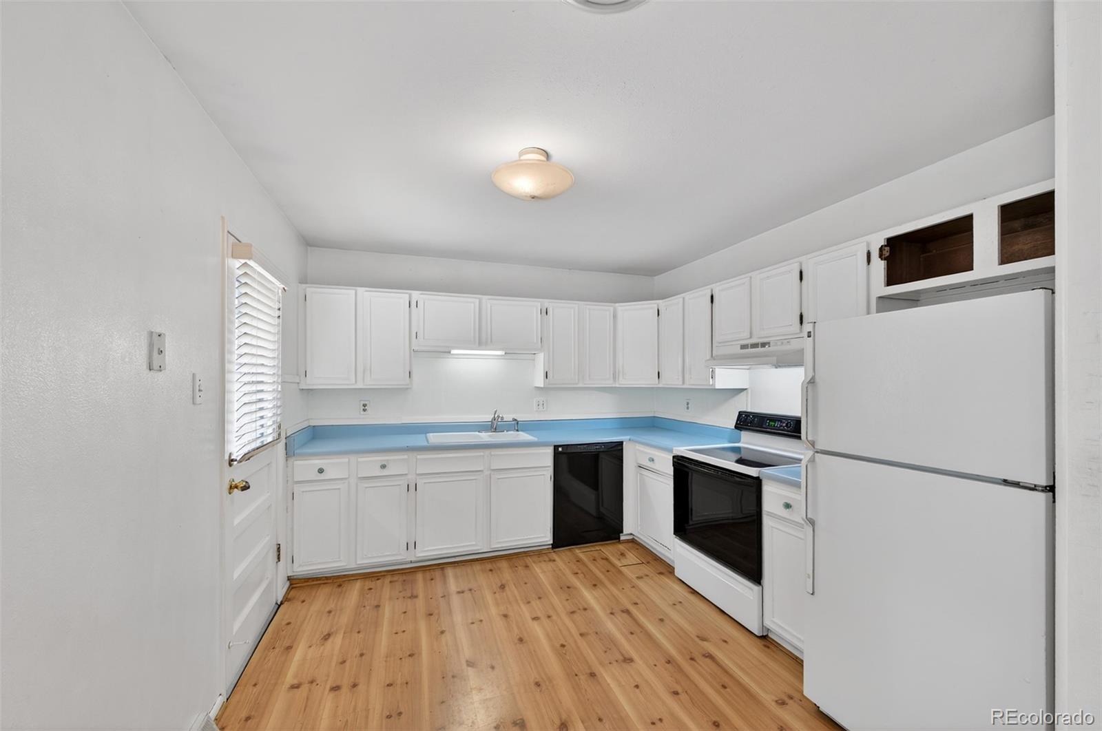 MLS Image #12 for 2189 s coors circle,lakewood, Colorado