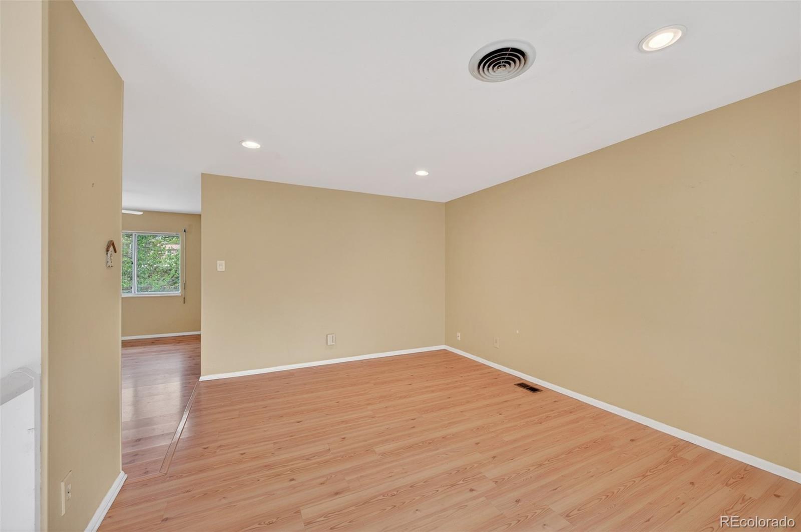 MLS Image #9 for 2189 s coors circle,lakewood, Colorado