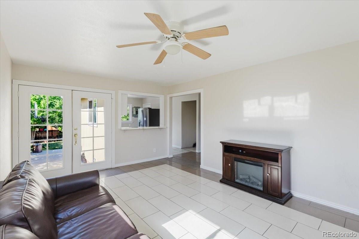 MLS Image #14 for 5355 e asbury avenue,denver, Colorado