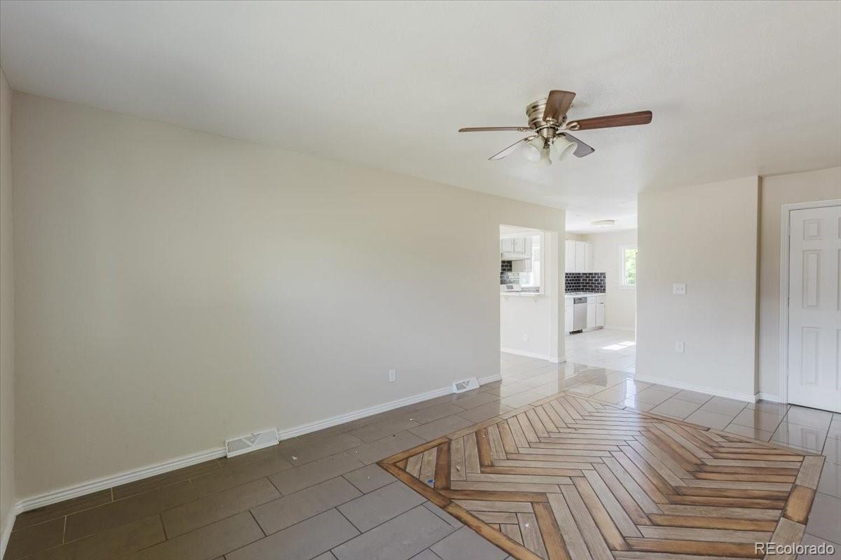 MLS Image #19 for 5355 e asbury avenue,denver, Colorado