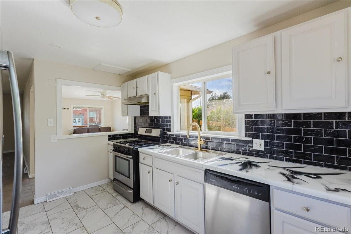 MLS Image #20 for 5355 e asbury avenue,denver, Colorado