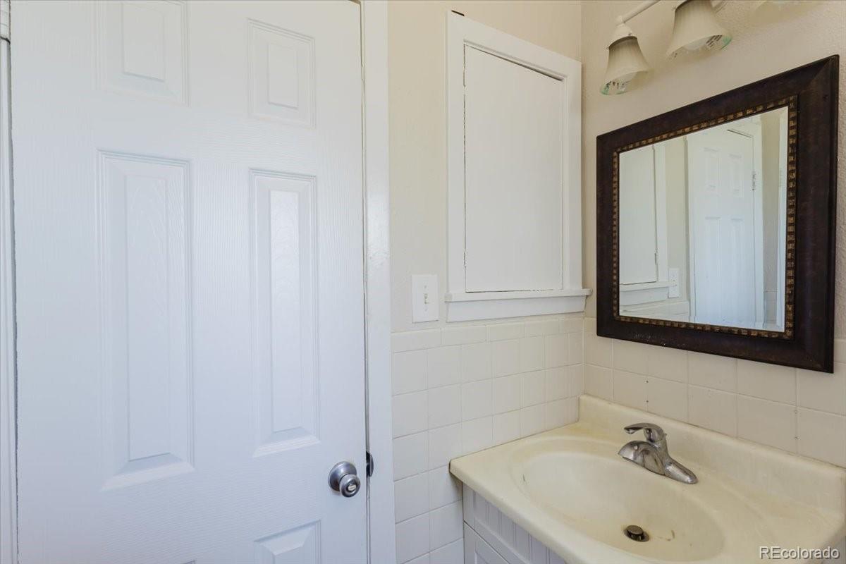 MLS Image #27 for 5355 e asbury avenue,denver, Colorado