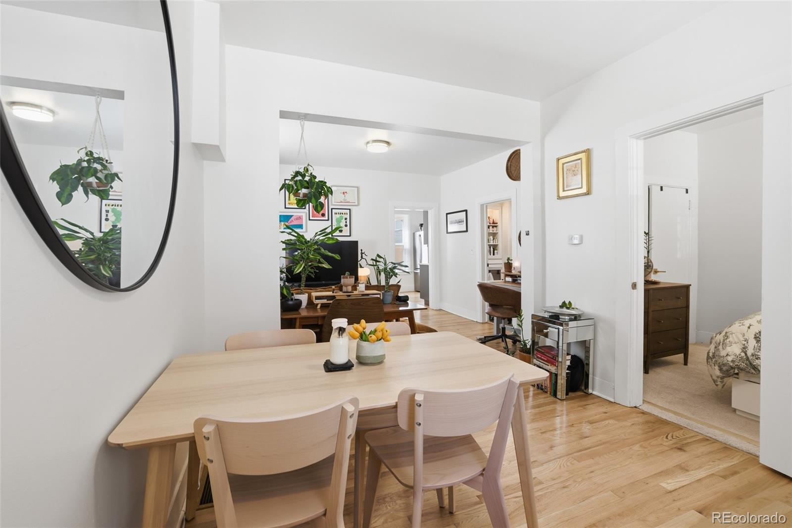MLS Image #11 for 514 e louisiana avenue,denver, Colorado