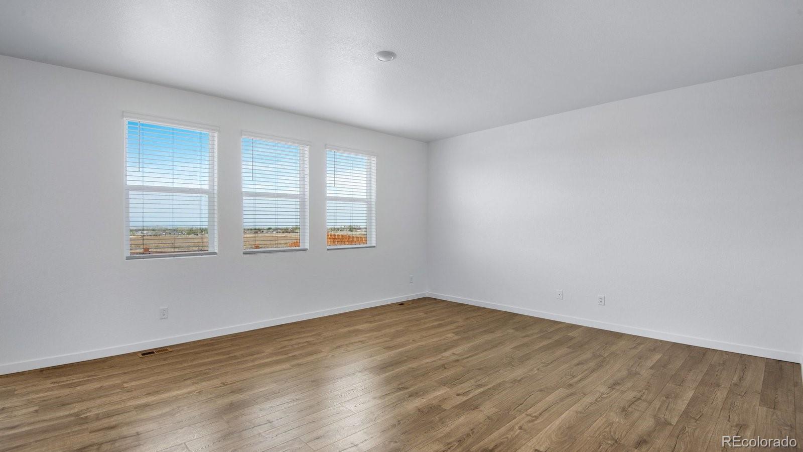 MLS Image #7 for 1411  uphill street,brighton, Colorado
