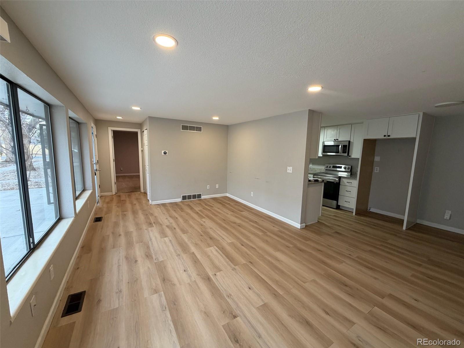 MLS Image #14 for 15047 e louisiana drive,aurora, Colorado