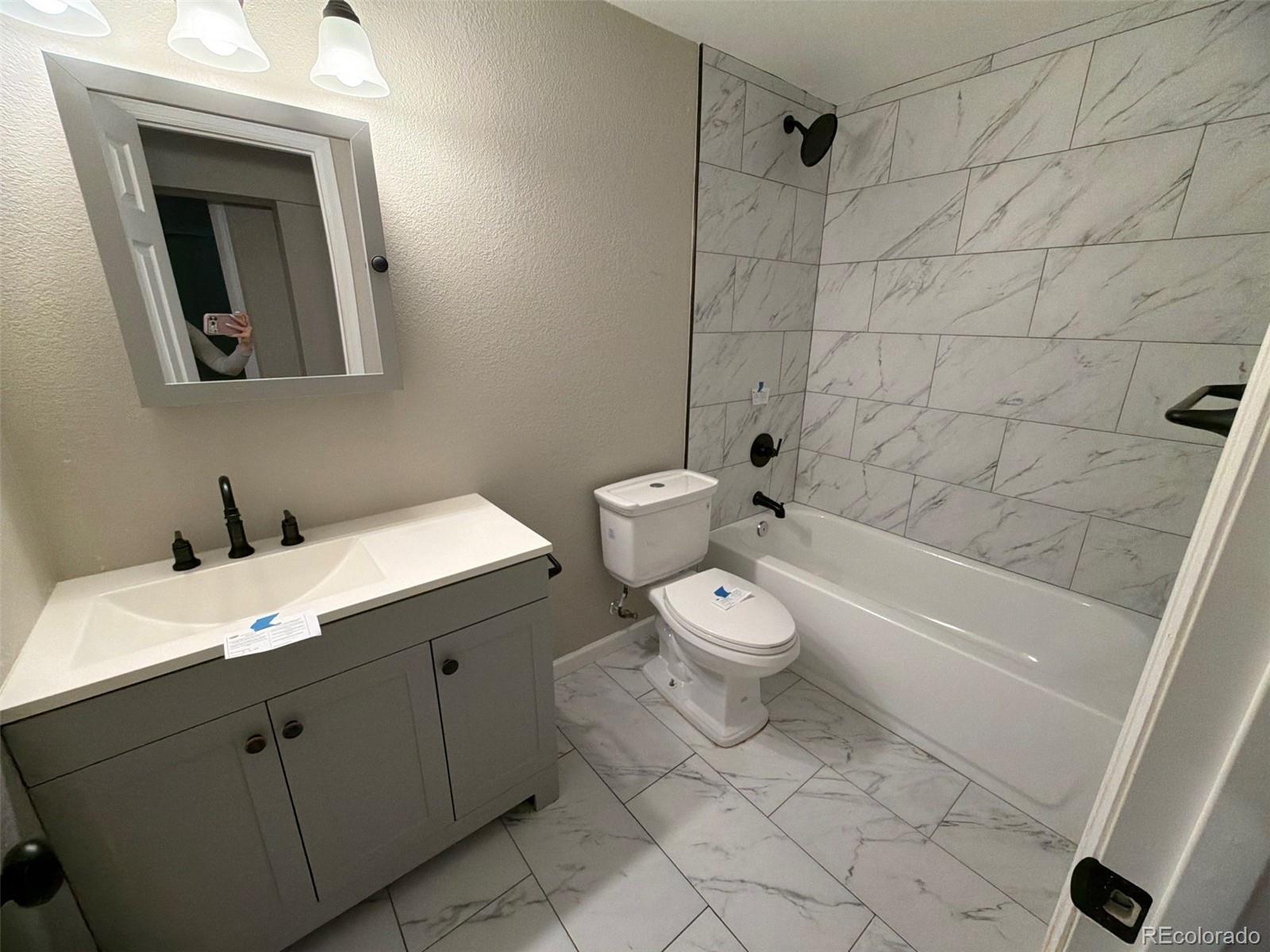 MLS Image #32 for 15047 e louisiana drive,aurora, Colorado