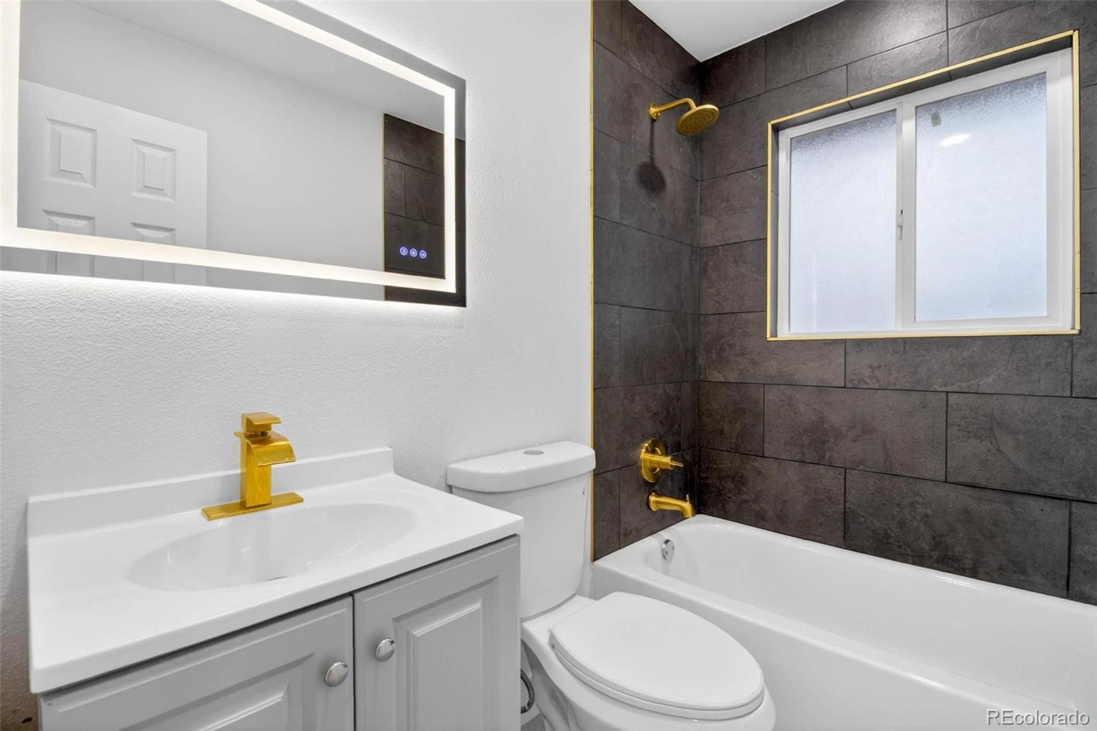 MLS Image #11 for 9141  aspen drive,thornton, Colorado