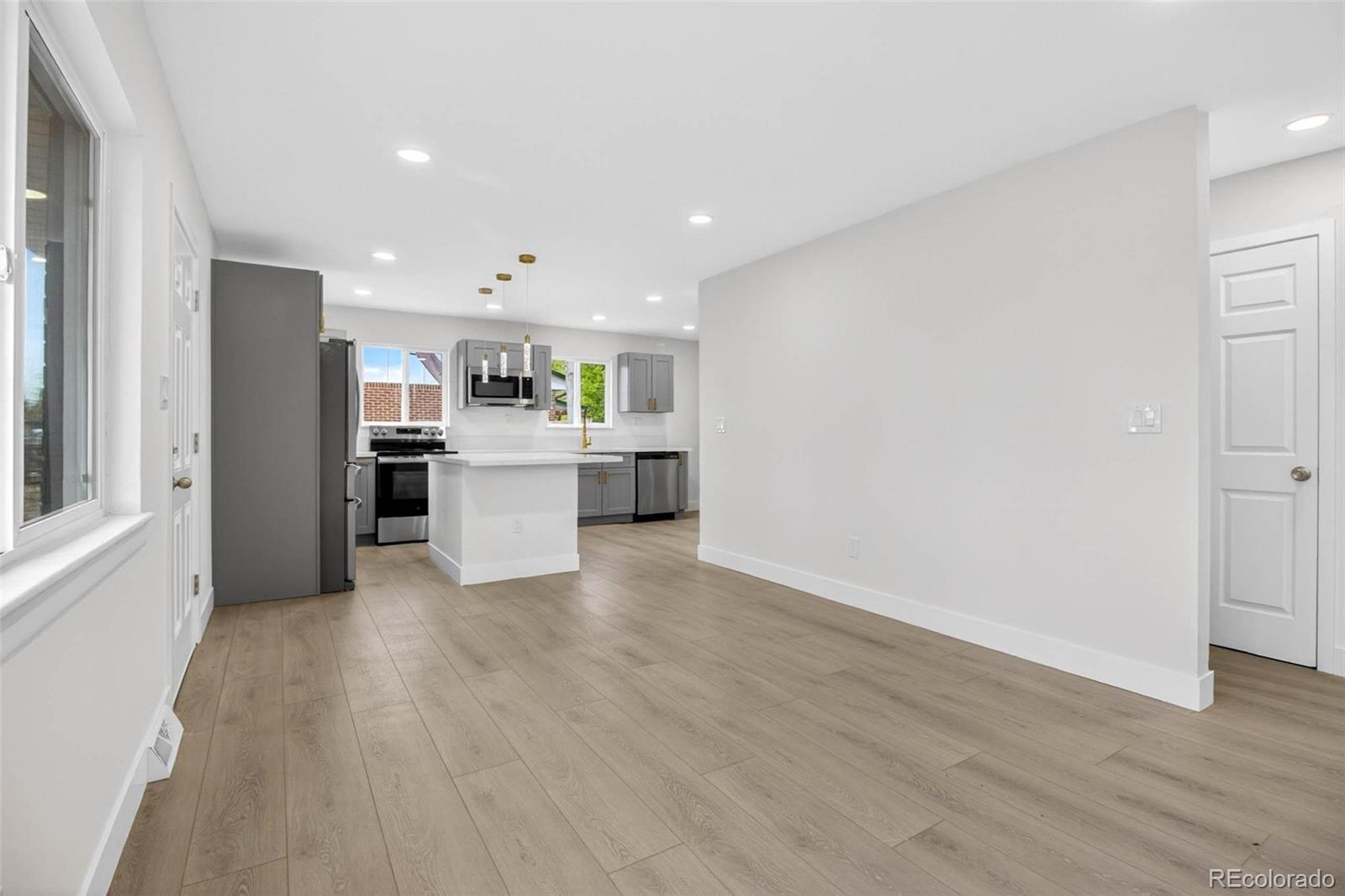 MLS Image #5 for 9141  aspen drive,thornton, Colorado