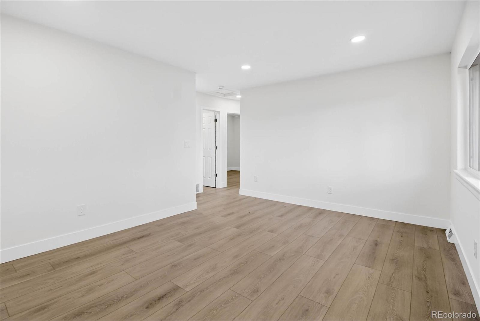 MLS Image #9 for 9141  aspen drive,thornton, Colorado