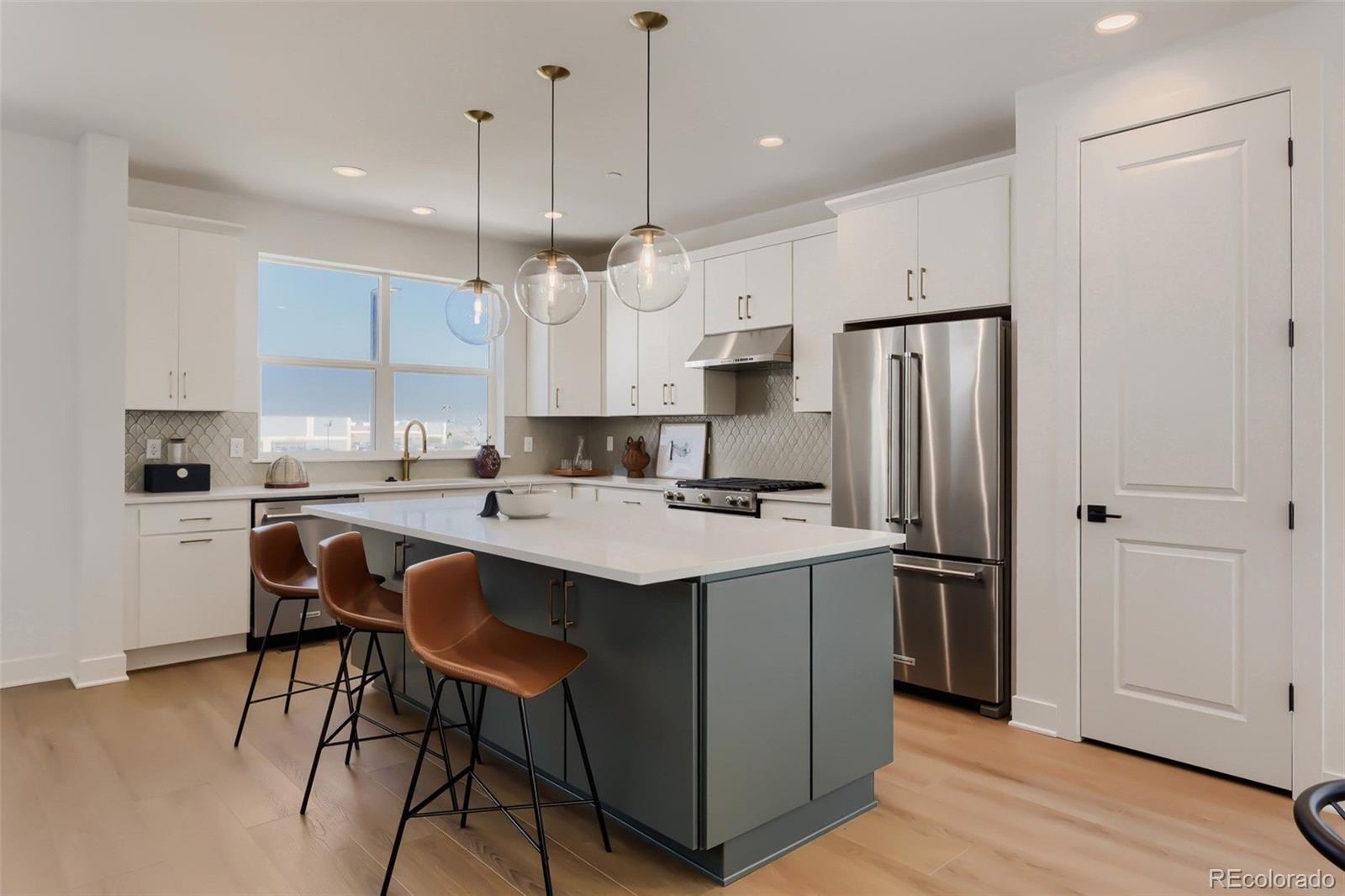 MLS Image #0 for 11000 e geddes circle,centennial, Colorado