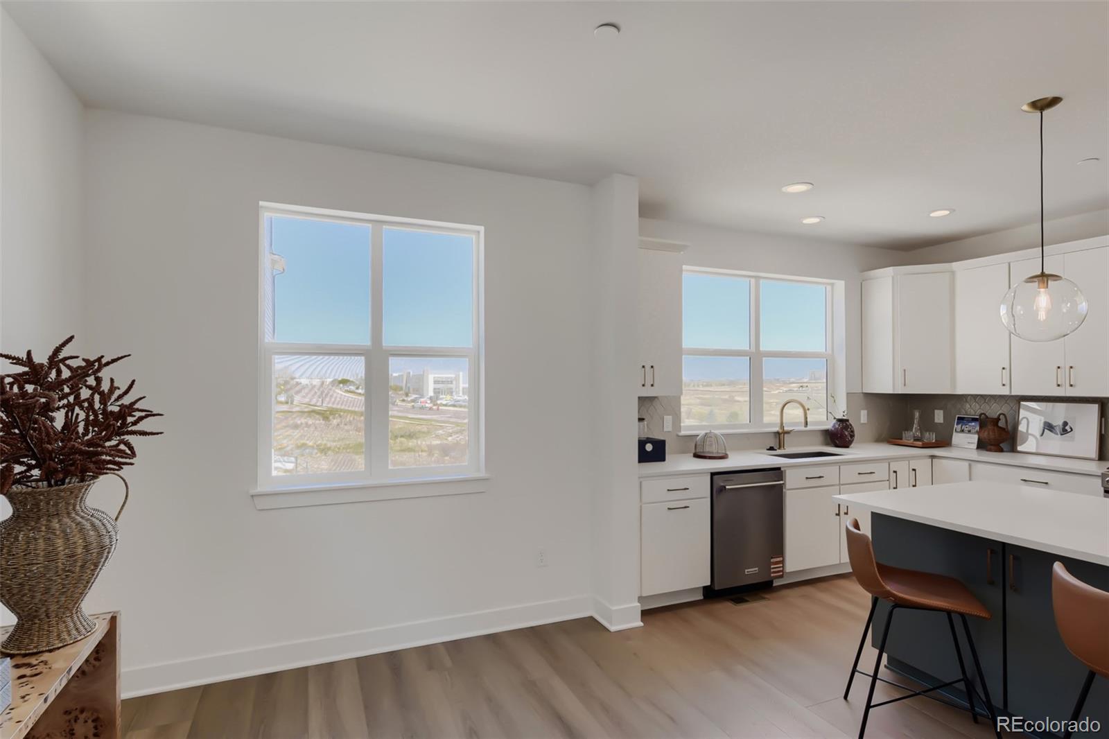 MLS Image #8 for 11000 e geddes circle,centennial, Colorado