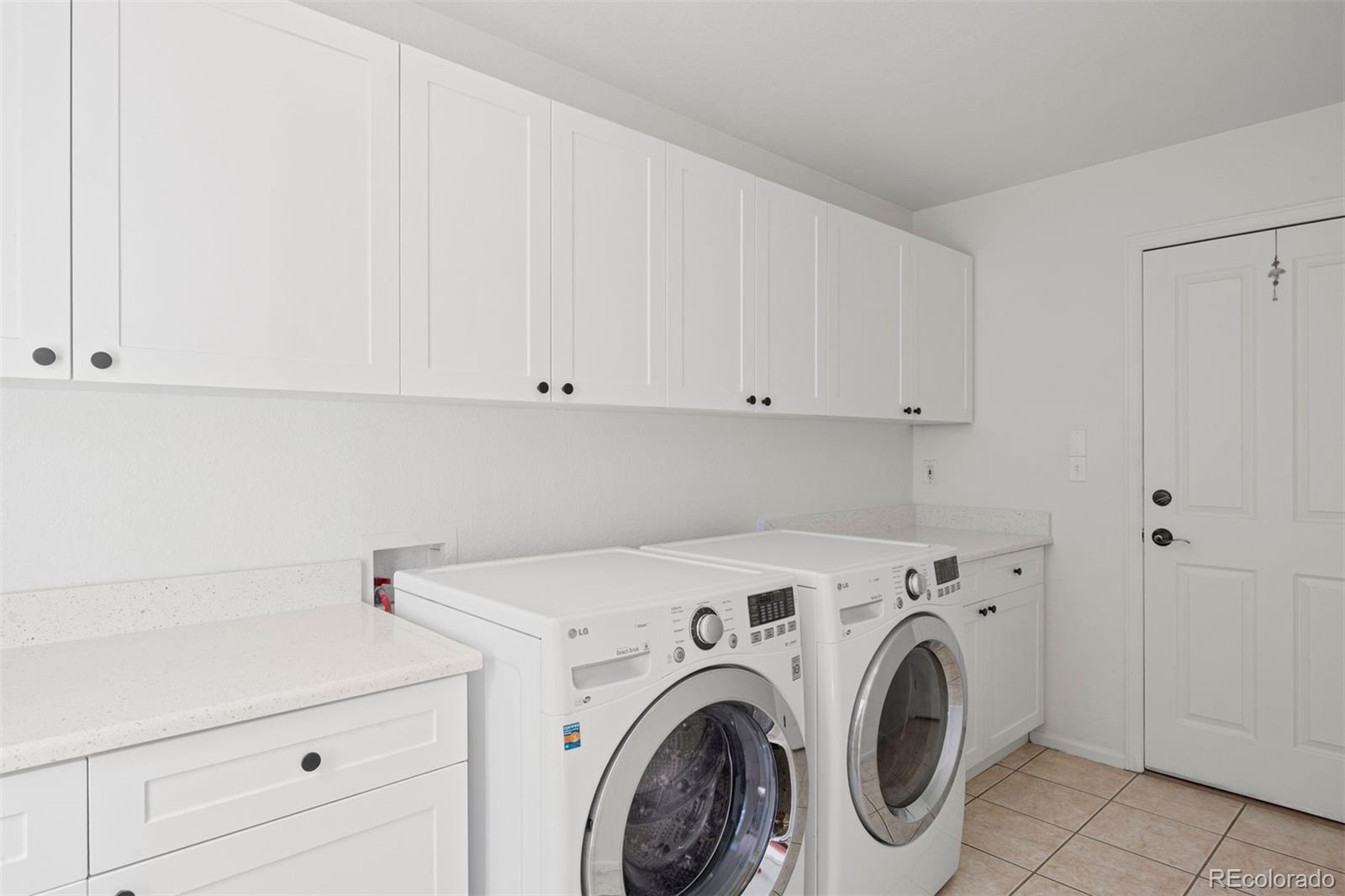MLS Image #28 for 7602 e 8th place,denver, Colorado