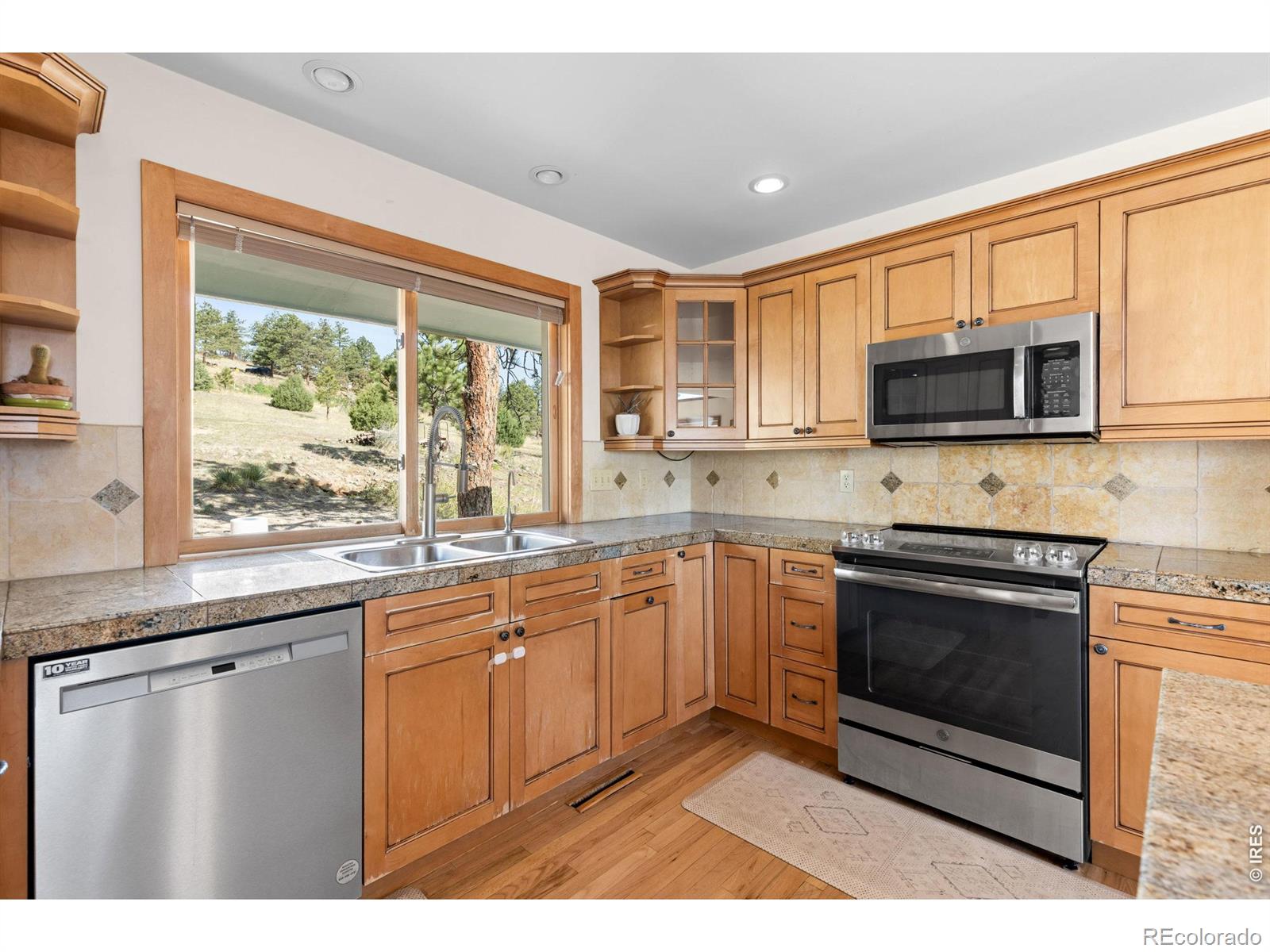 MLS Image #18 for 8563  middle fork road,boulder, Colorado