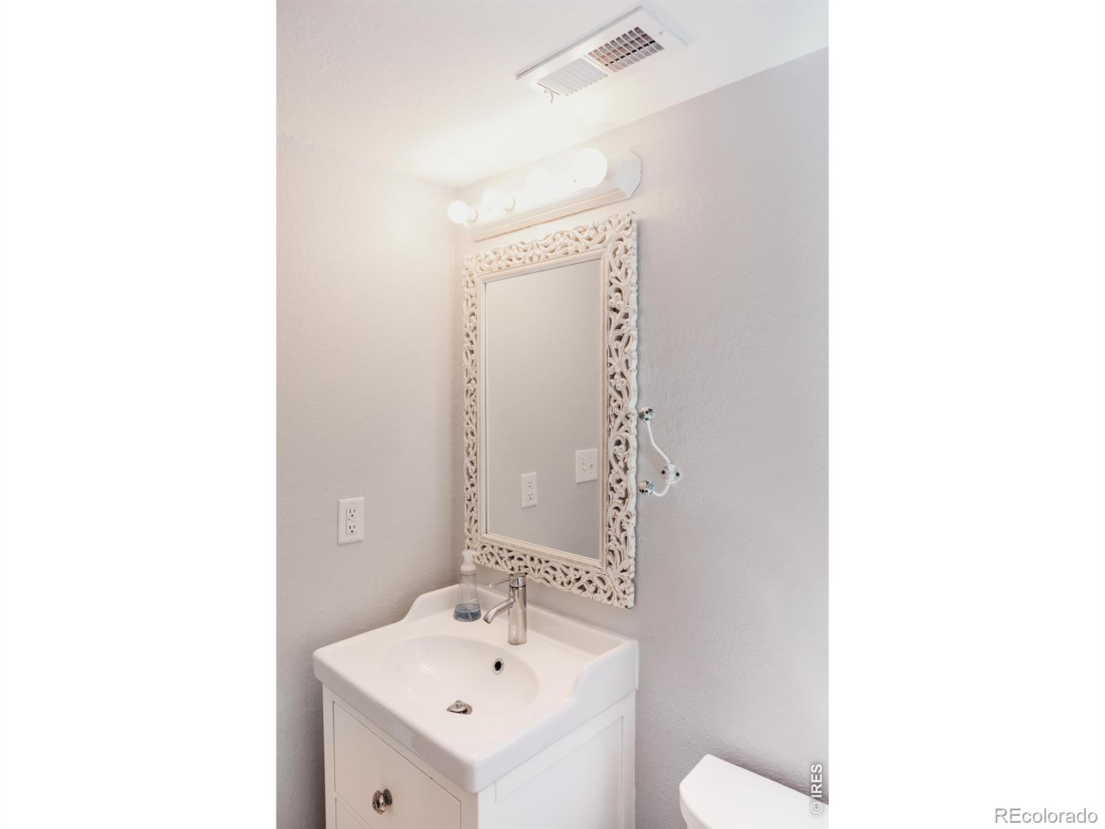 MLS Image #8 for 5481  white place,boulder, Colorado