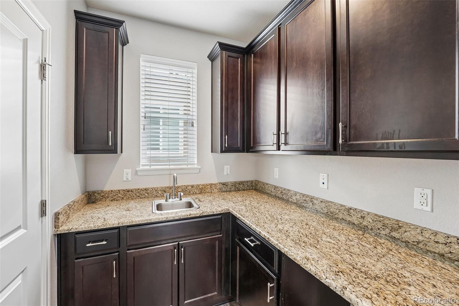 MLS Image #20 for 9516  juniper way,arvada, Colorado