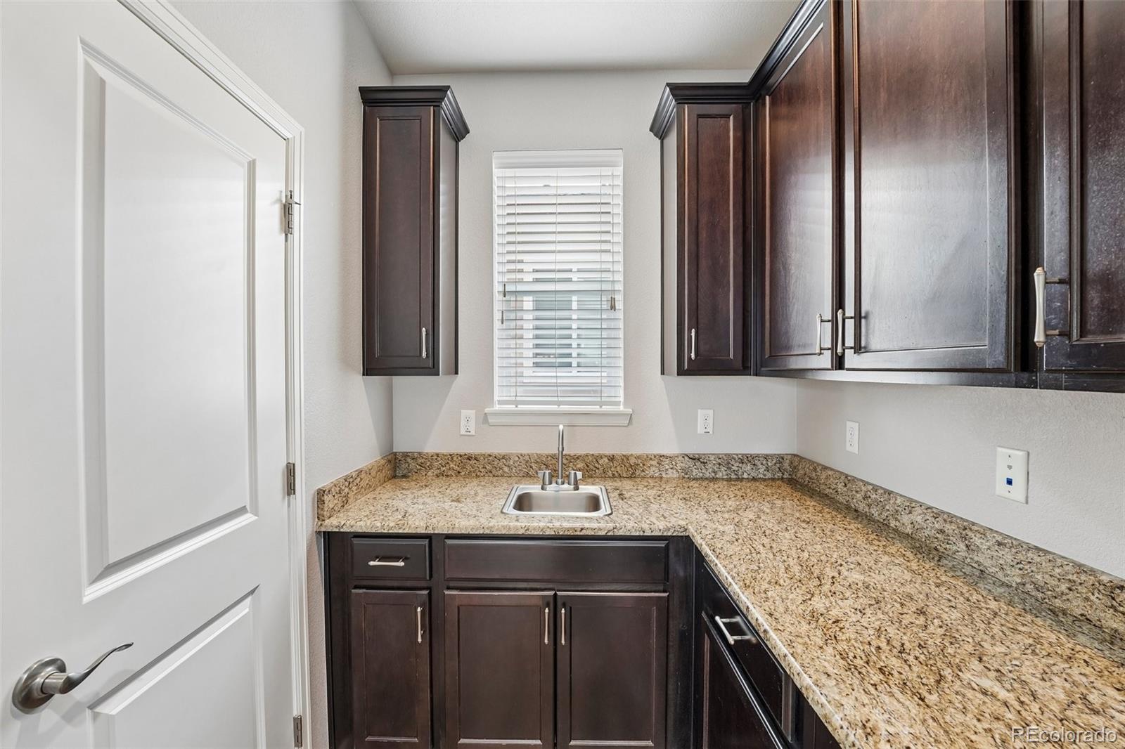 MLS Image #21 for 9516  juniper way,arvada, Colorado