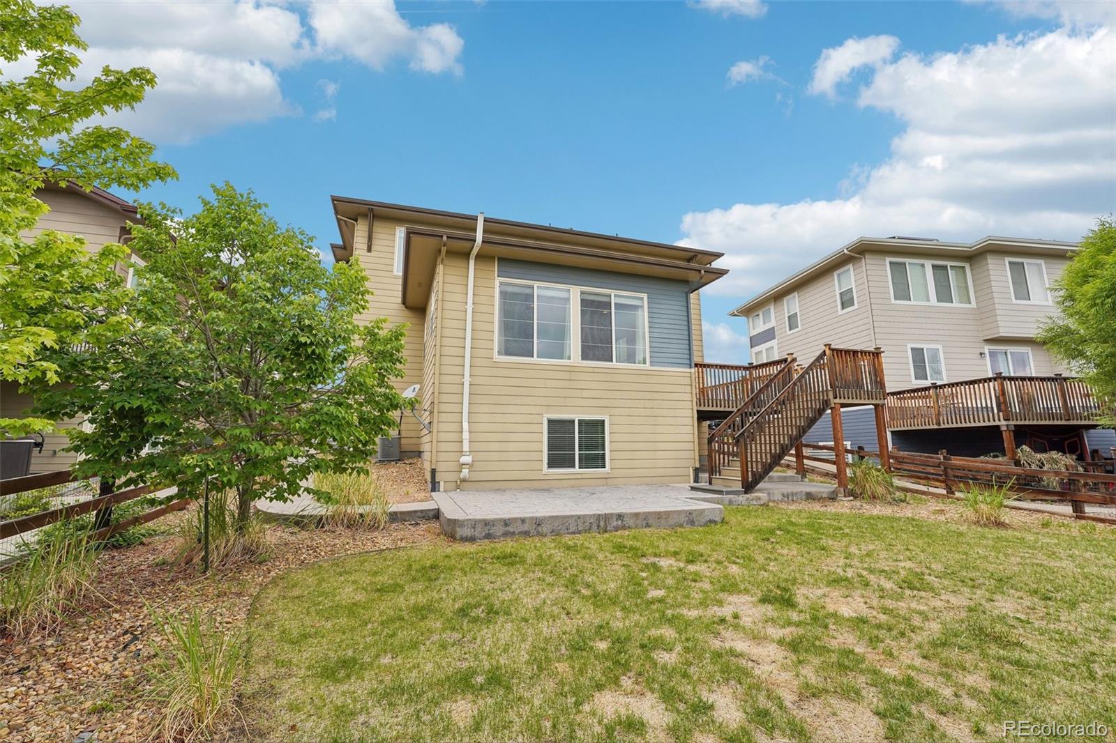 MLS Image #3 for 9516  juniper way,arvada, Colorado
