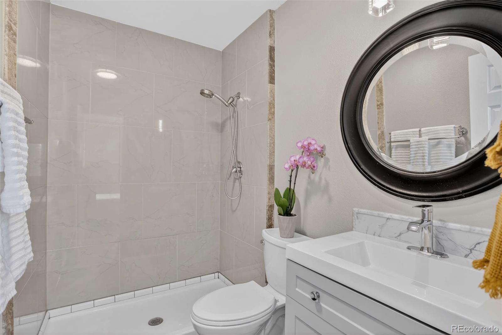 MLS Image #17 for 6870 s broadway ,centennial, Colorado
