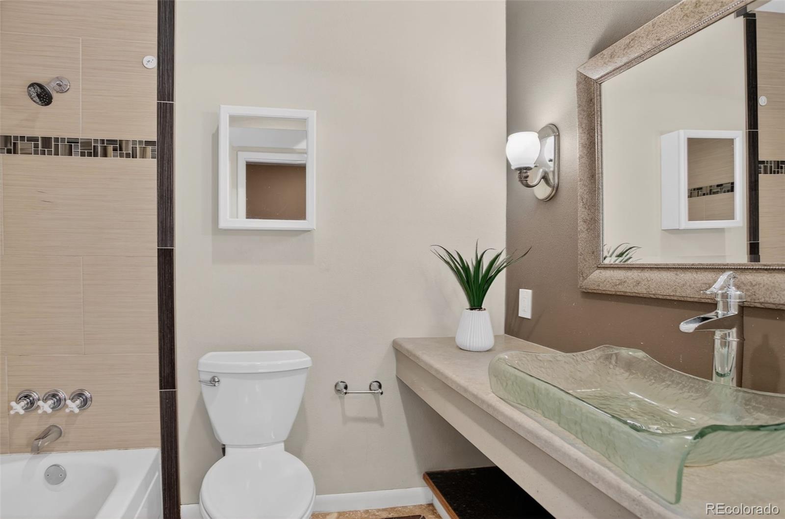 MLS Image #22 for 6870 s broadway ,centennial, Colorado