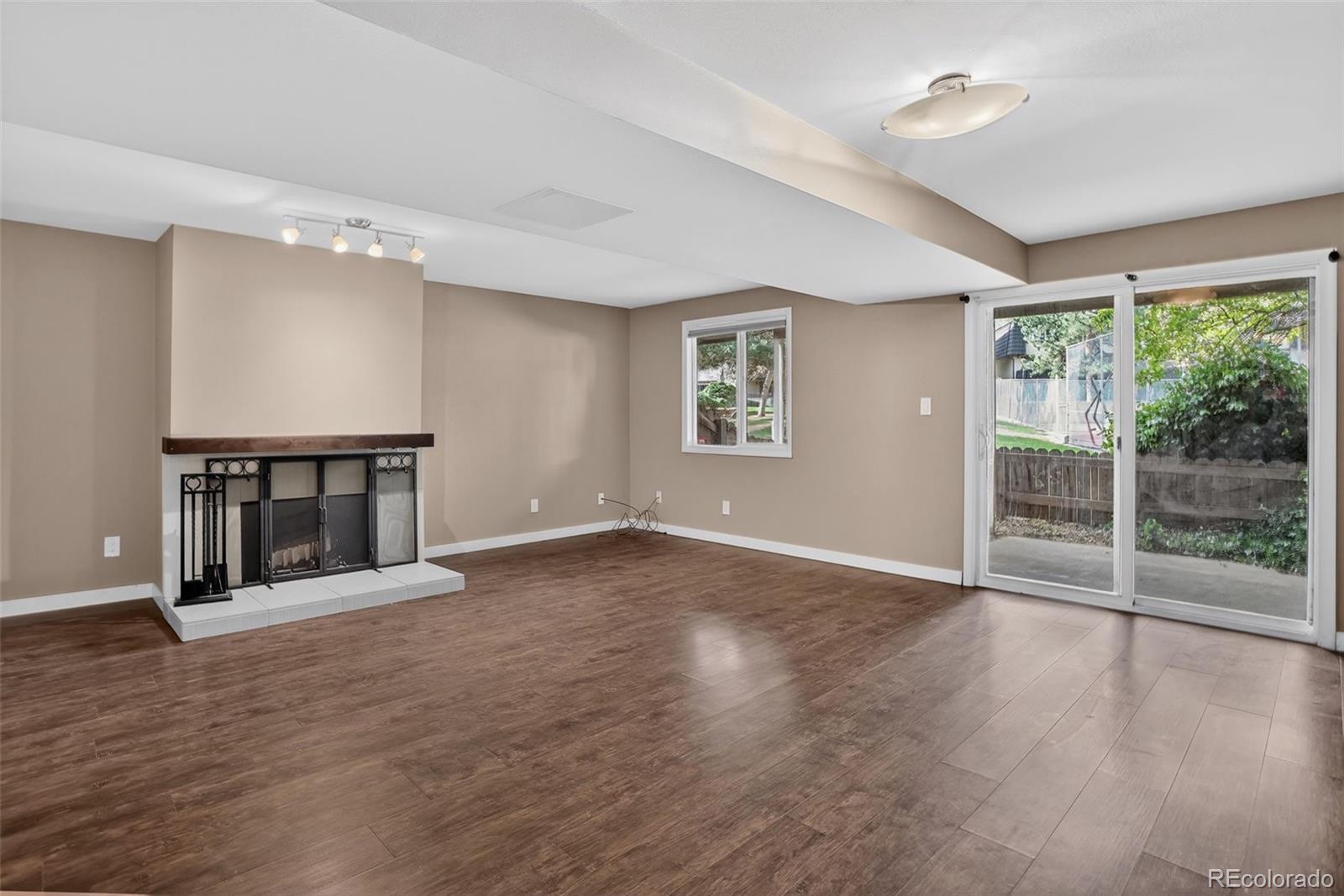 MLS Image #23 for 6870 s broadway ,centennial, Colorado