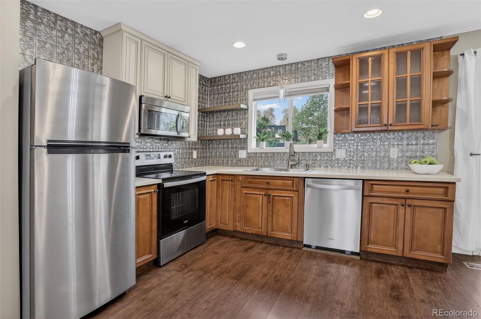 MLS Image #6 for 6870 s broadway ,centennial, Colorado