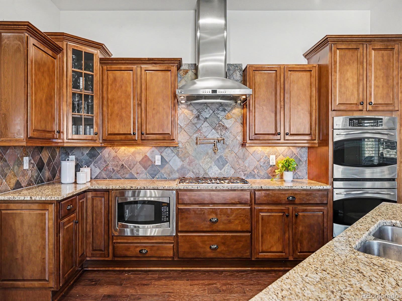MLS Image #11 for 17238 w 78th drive,arvada, Colorado