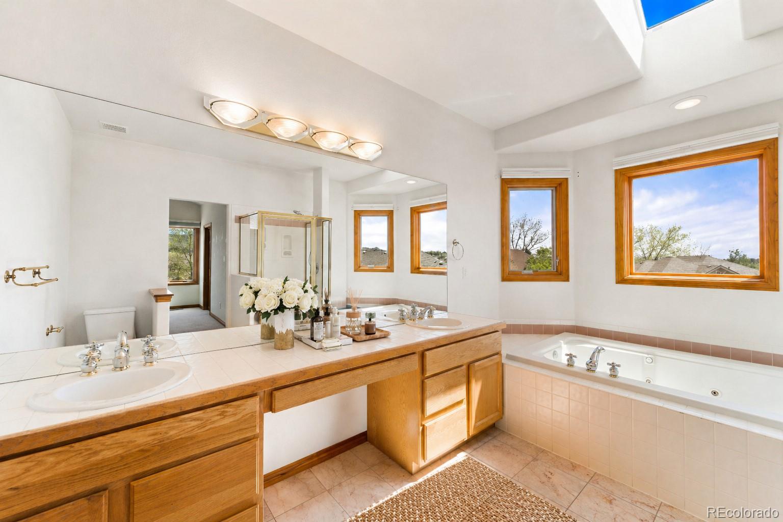 MLS Image #6 for 6569 s oak circle,littleton, Colorado