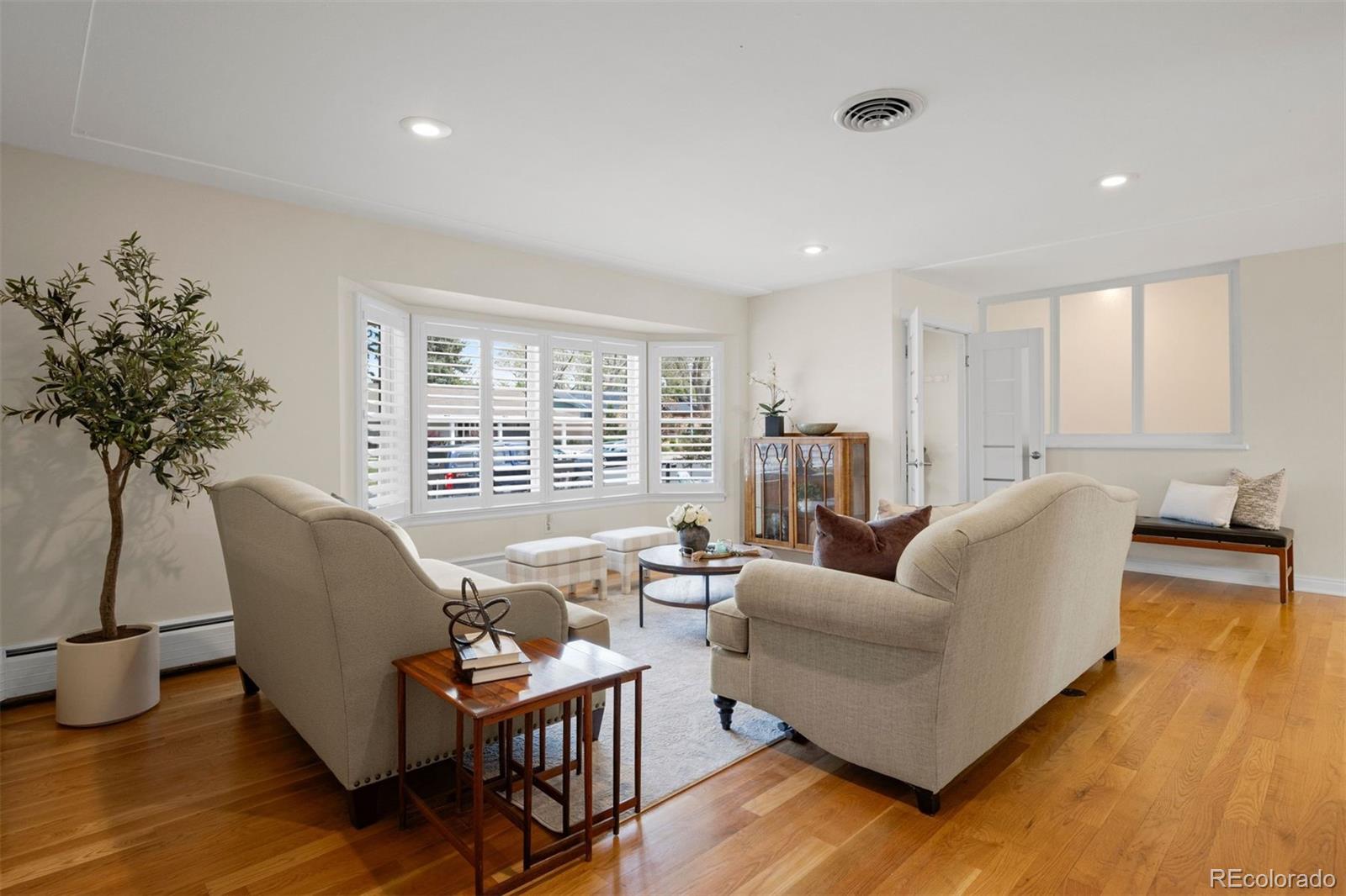 MLS Image #12 for 3795 s jersey street,denver, Colorado
