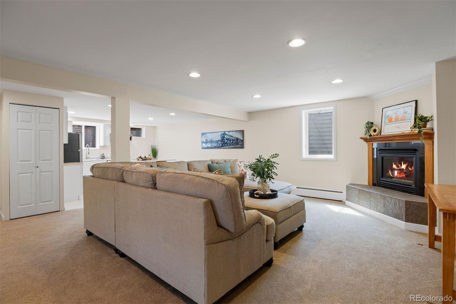 MLS Image #21 for 3795 s jersey street,denver, Colorado