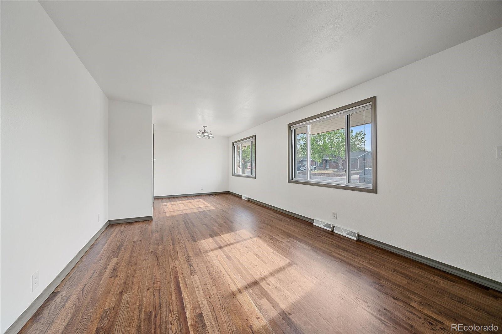 MLS Image #17 for 8581  faraday street,denver, Colorado