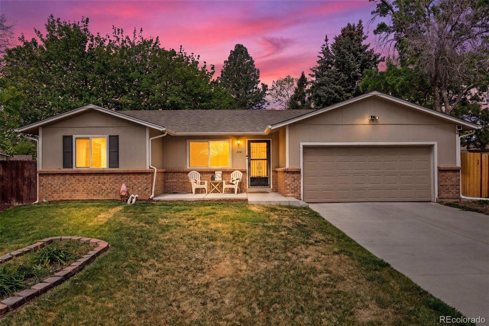 MLS Image #2 for 8741  field place,arvada, Colorado