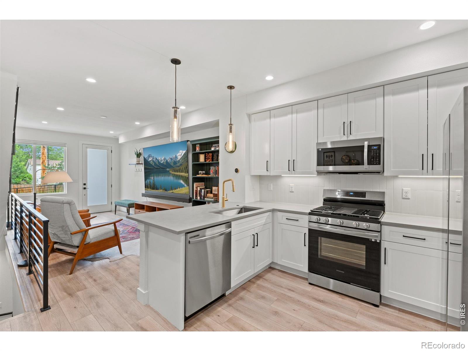 MLS Image #16 for 2016 w 46th avenue,denver, Colorado