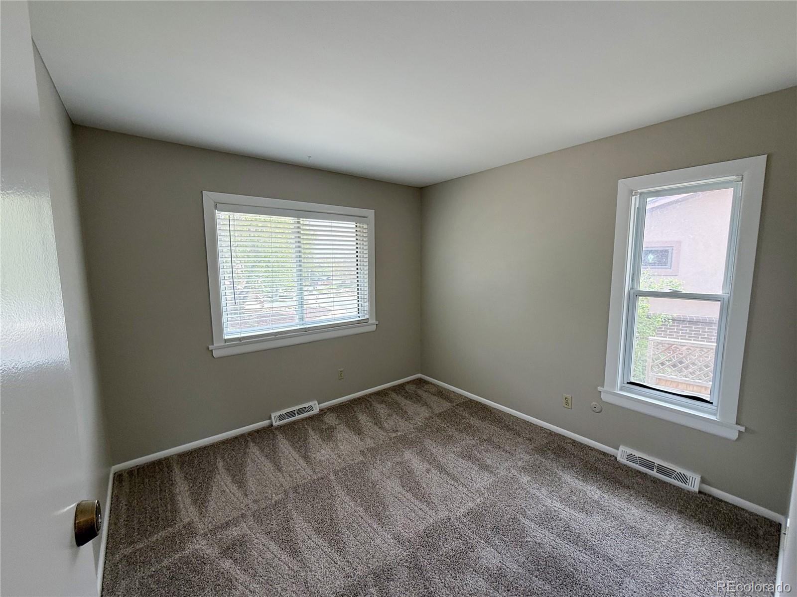 MLS Image #16 for 1437 s yank street,lakewood, Colorado