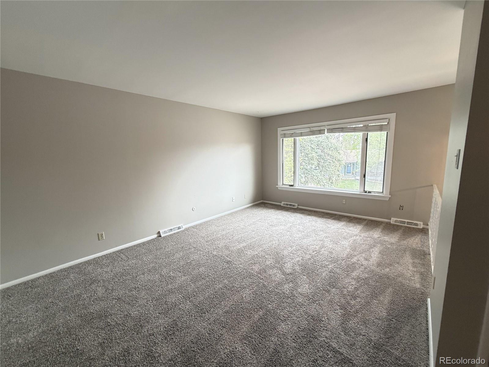 MLS Image #9 for 1437 s yank street,lakewood, Colorado