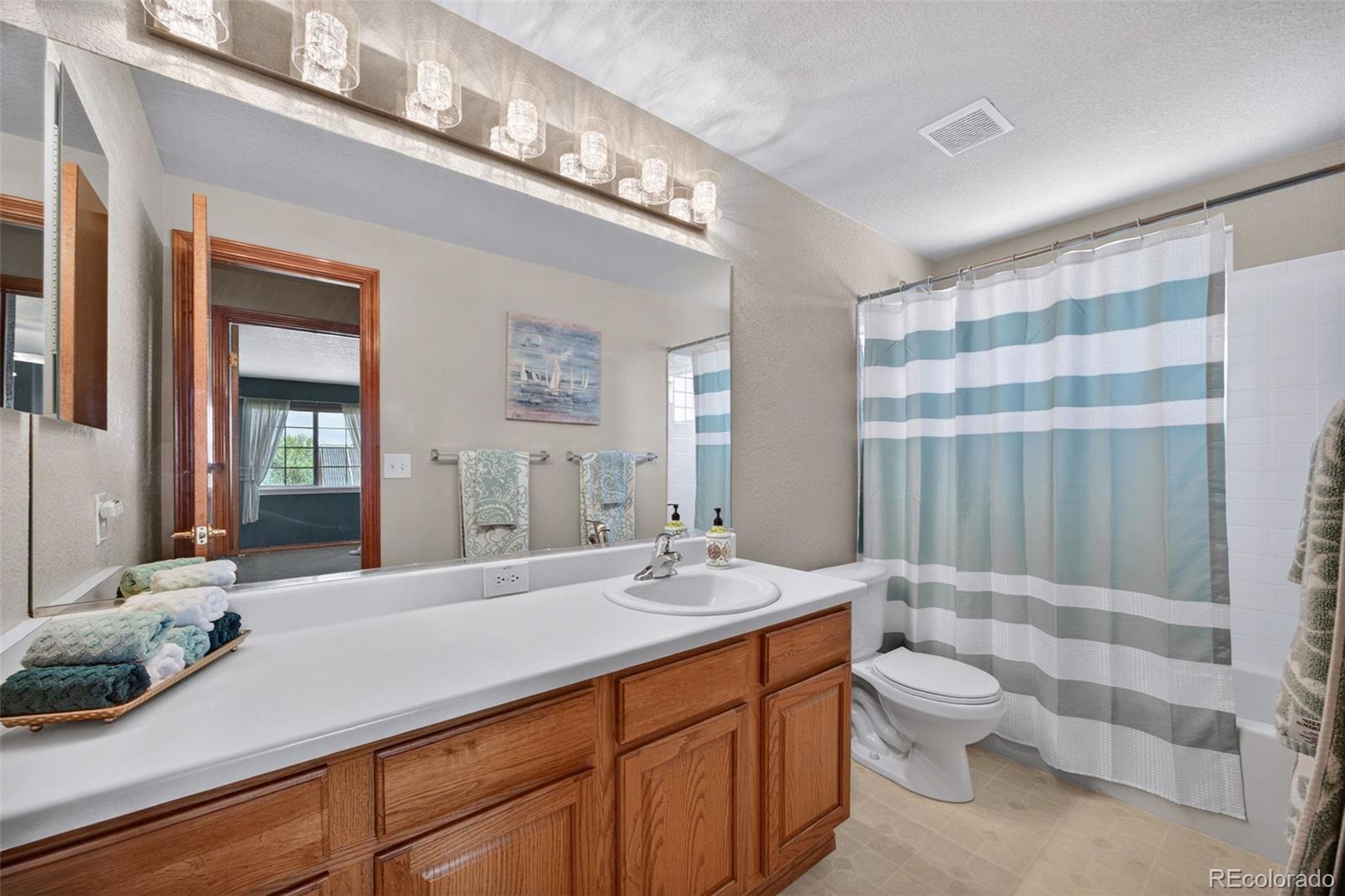 MLS Image #35 for 1714  parkdale circle,erie, Colorado